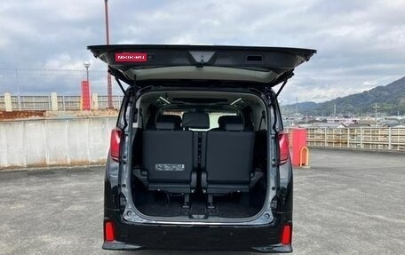 Toyota Alphard, 2024 год, 6 950 000 рублей, 7 фотография