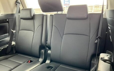 Toyota Alphard, 2024 год, 6 950 000 рублей, 19 фотография