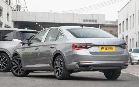 Skoda Superb III рестайлинг, 2025 год, 2 735 000 рублей, 3 фотография