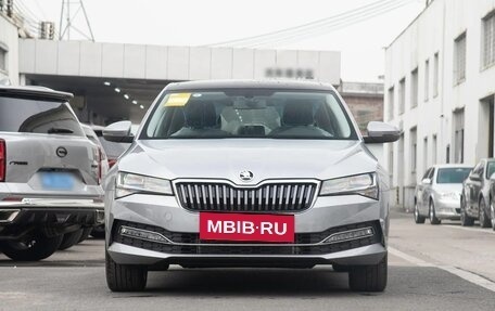 Skoda Superb III рестайлинг, 2025 год, 2 735 000 рублей, 6 фотография