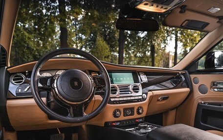 Rolls-Royce Ghost I, 2016 год, 16 300 000 рублей, 24 фотография