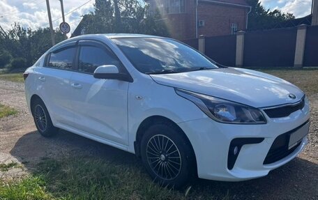 KIA Rio IV, 2020 год, 1 550 000 рублей, 3 фотография