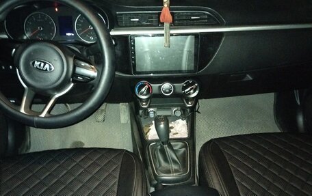KIA Rio IV, 2020 год, 1 550 000 рублей, 9 фотография