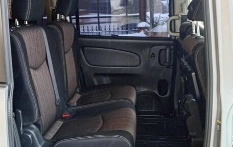 Nissan Serena IV, 2015 год, 1 385 000 рублей, 10 фотография