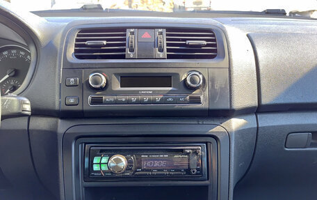 Skoda Roomster, 2013 год, 700 000 рублей, 19 фотография