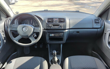 Skoda Roomster, 2013 год, 700 000 рублей, 18 фотография
