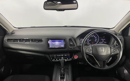 Honda Vezel, 2018 год, 1 700 000 рублей, 15 фотография