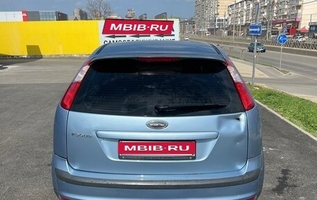 Ford Focus II рестайлинг, 2006 год, 320 000 рублей, 4 фотография