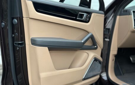 Porsche Cayenne III, 2020 год, 11 350 000 рублей, 23 фотография