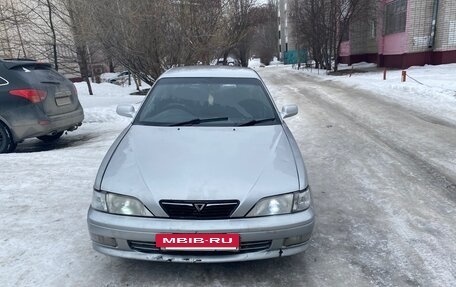 Toyota Vista, 1994 год, 310 000 рублей, 2 фотография