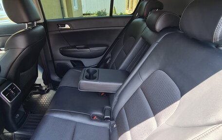 KIA Sportage IV рестайлинг, 2019 год, 2 720 000 рублей, 12 фотография