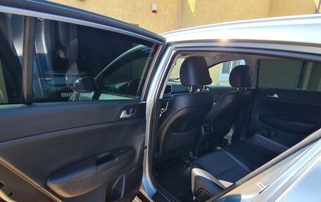 KIA Sportage IV рестайлинг, 2019 год, 2 720 000 рублей, 10 фотография