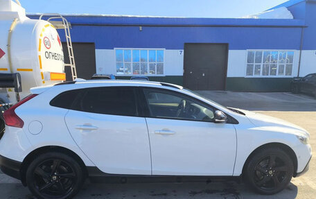 Volvo V40 Cross Country I, 2013 год, 1 350 000 рублей, 2 фотография