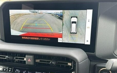 Toyota Land Cruiser Prado, 2024 год, 8 550 000 рублей, 20 фотография