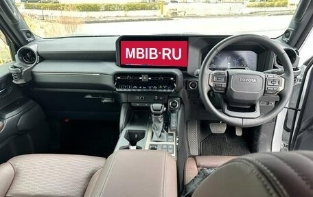 Toyota Land Cruiser Prado, 2024 год, 8 550 000 рублей, 19 фотография