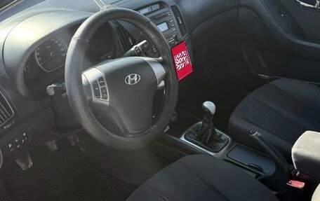 Hyundai Elantra IV, 2010 год, 600 000 рублей, 24 фотография