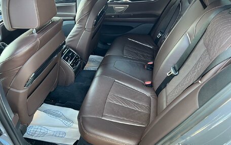 BMW 7 серия, 2021 год, 7 368 200 рублей, 10 фотография