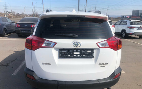 Toyota RAV4, 2013 год, 2 000 000 рублей, 4 фотография