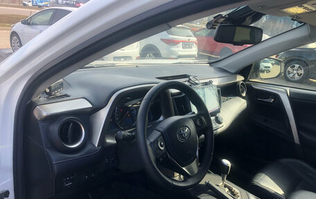 Toyota RAV4, 2013 год, 2 000 000 рублей, 10 фотография