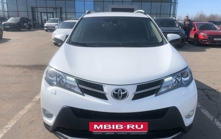 Toyota RAV4, 2013 год, 2 000 000 рублей, 8 фотография
