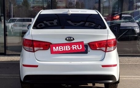KIA Rio III рестайлинг, 2016 год, 820 000 рублей, 6 фотография
