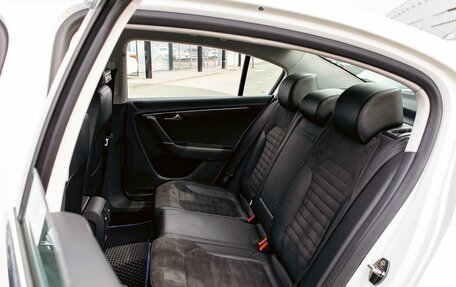 Volkswagen Passat B7, 2011 год, 955 000 рублей, 17 фотография