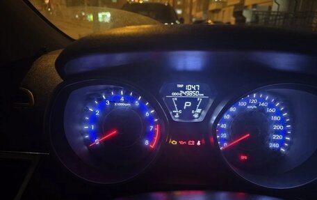 Hyundai Avante, 2011 год, 700 000 рублей, 7 фотография