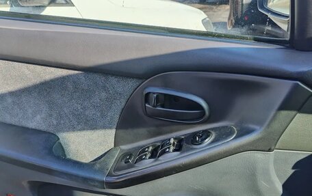 Hyundai Elantra III, 2001 год, 250 000 рублей, 3 фотография