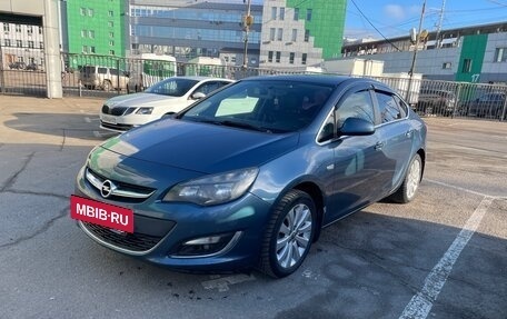 Opel Astra J, 2013 год, 777 000 рублей, 6 фотография
