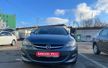 Opel Astra J, 2013 год, 777 000 рублей, 10 фотография