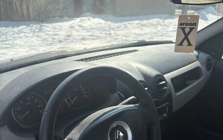 Renault Logan I, 2013 год, 430 000 рублей, 4 фотография