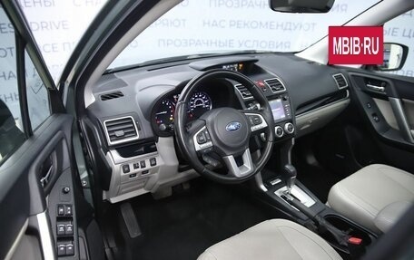 Subaru Forester, 2016 год, 1 790 000 рублей, 10 фотография