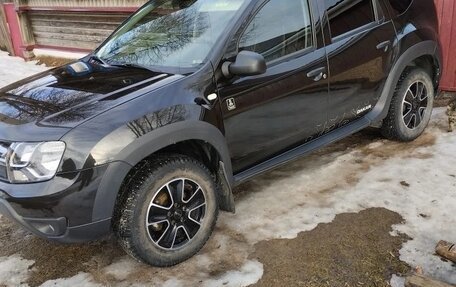 Renault Duster I рестайлинг, 2017 год, 1 850 000 рублей, 6 фотография