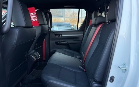 Toyota Hilux VIII, 2025 год, 7 650 000 рублей, 17 фотография