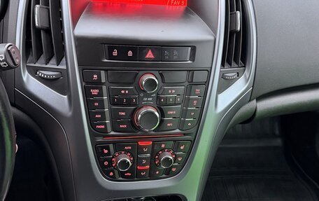 Opel Astra J, 2013 год, 870 000 рублей, 14 фотография