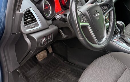 Opel Astra J, 2013 год, 870 000 рублей, 9 фотография