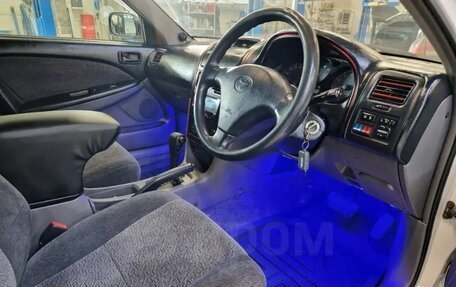 Toyota Caldina, 2001 год, 450 000 рублей, 7 фотография