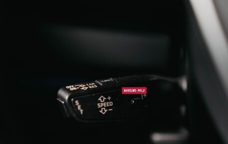 Audi A6 allroad, 2019 год, 3 990 000 рублей, 8 фотография