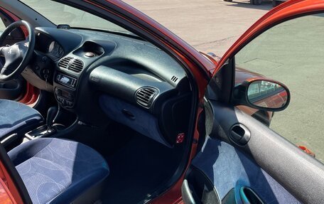 Peugeot 206, 2001 год, 340 000 рублей, 14 фотография