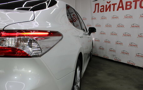 Toyota Camry, 2021 год, 2 899 000 рублей, 8 фотография