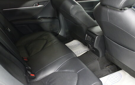 Toyota Camry, 2021 год, 2 899 000 рублей, 13 фотография