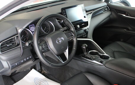 Toyota Camry, 2021 год, 2 899 000 рублей, 9 фотография