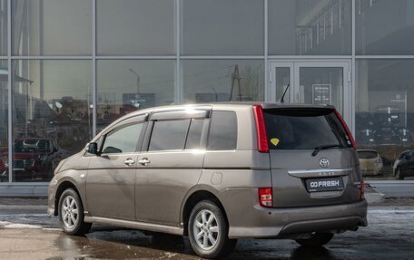 Toyota ISis I, 2009 год, 1 200 000 рублей, 2 фотография
