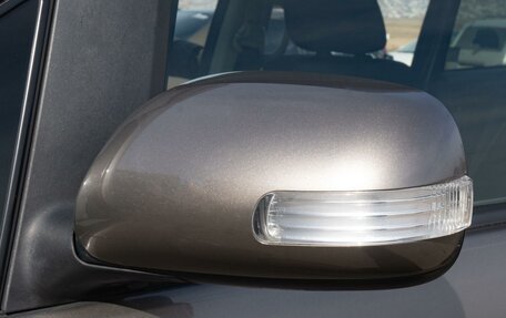 Toyota ISis I, 2009 год, 1 200 000 рублей, 7 фотография