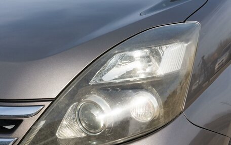 Toyota ISis I, 2009 год, 1 200 000 рублей, 8 фотография