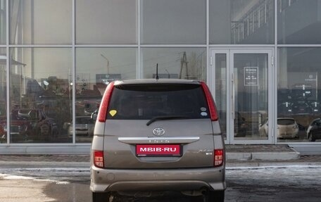 Toyota ISis I, 2009 год, 1 200 000 рублей, 4 фотография