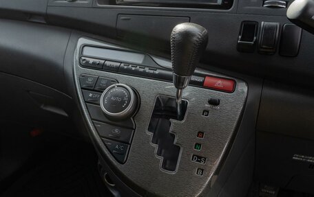 Toyota ISis I, 2009 год, 1 200 000 рублей, 19 фотография