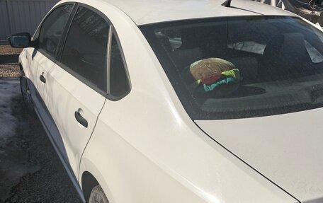 Volkswagen Polo VI (EU Market), 2016 год, 830 000 рублей, 2 фотография