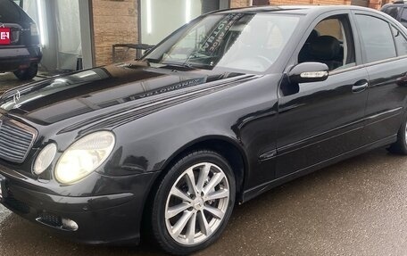 Mercedes-Benz E-Класс, 2005 год, 880 000 рублей, 1 фотография