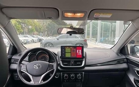 Toyota Yaris XP150 рестайлинг, 2022 год, 1 326 000 рублей, 1 фотография